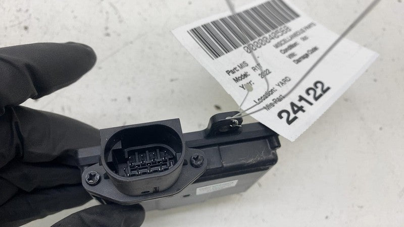 PT00012245E ⭕ 22-24 Rivian R1T R1S Rear Right Blind Spot Radar Sensor Module OEM PT00012245E