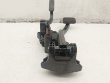 ⭕ 2020-2024 Tesla Model Y Accelerator and Brake Pedal Pad Assembly 1188691-00-B