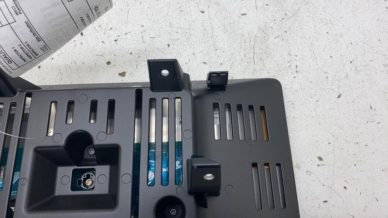 ⭕ 22-24 Rivian R1T R1S Dash Center Navigation Touch Screen Display PT0