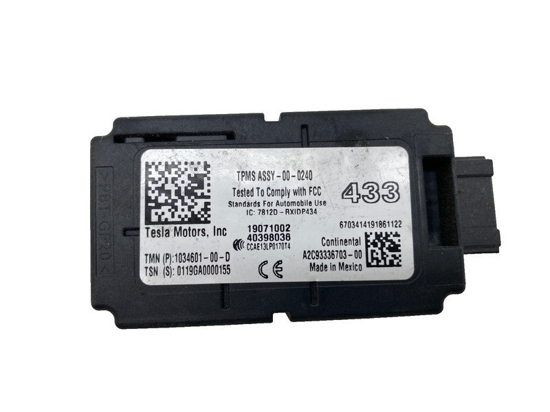103460100D ⭕ 12-20 Model S X Tire Pressure Monitor System Module TPMS Receiver 1034601-00-D