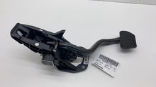 2020 2021 2022 BMW 530e G30 Brake Stop Foot Pedal w/ Height Level Sensor Assy