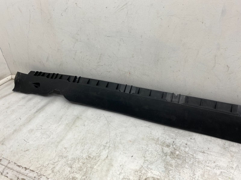 149774500C ⭕20-23 Model Y Right Side Skirt Rocker Molding Panel Carrier Bracket 497745-00-C