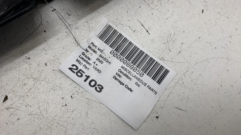 ⭕ 2019-2020 Maserati Ghibli 3.0L V6 Front Center Radiator Bumper Air D