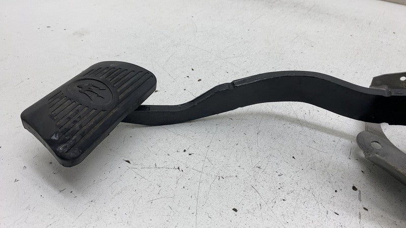 ⭕ 2017-2020 Maserati Levante Front Brake Foot Stop Pedal w/ Bracket 06