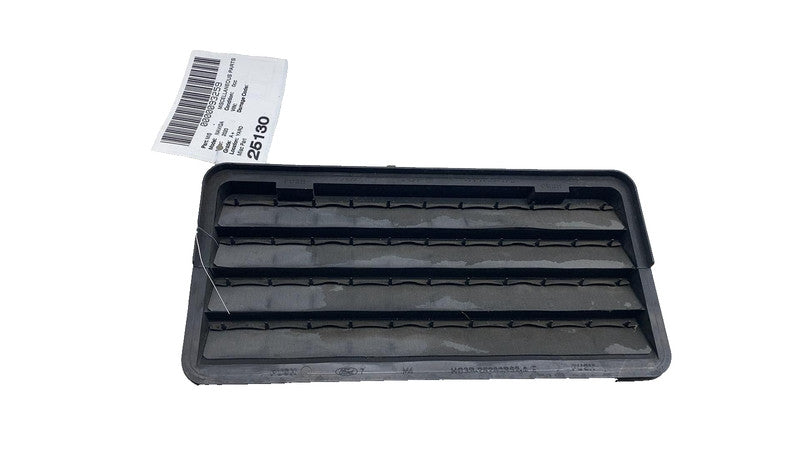 ⭕ 18-24 Lincoln Navigator Rear Quarter Panel Pressure Air Vent HC3B-25