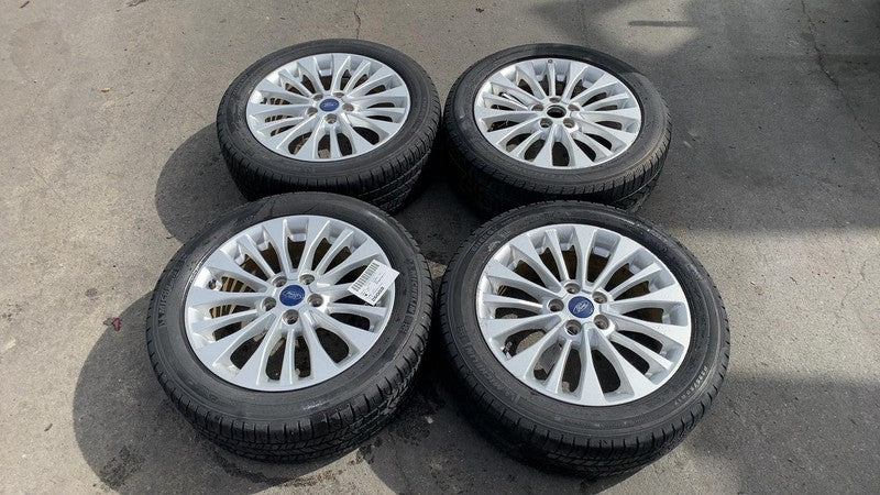 2017 2018 Ford C-Max SET of 4 Wheel Rim 17x7.0 w/ Tire 225/50 R17 OEM