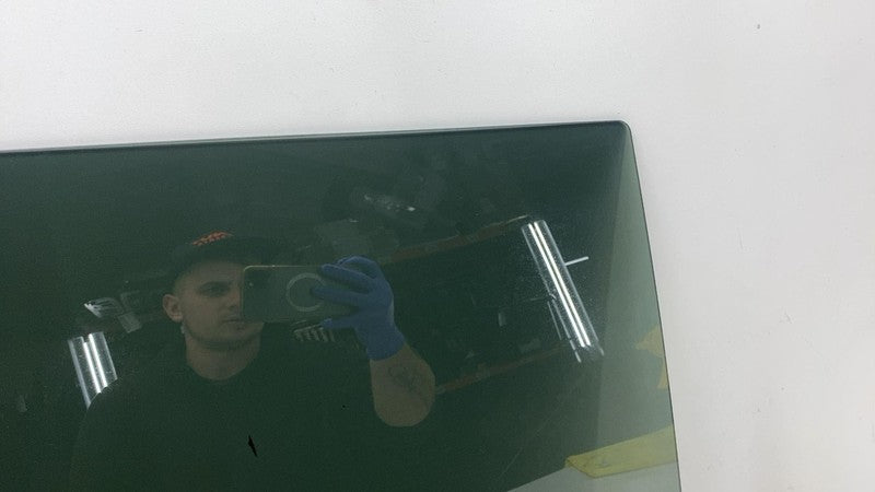 ⭕ 2022 2023 2024 Rivian R1T Rear Passenger Side Door Glass Window Righ