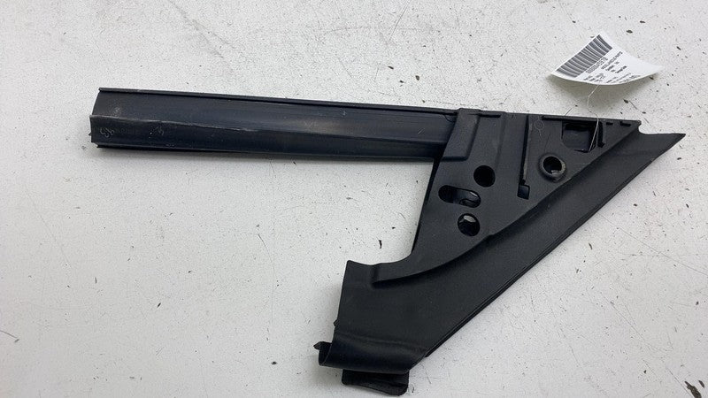 ⭕ 17-20 Maserati Levante Front Driver Side Door Mirror Gasket Rubber S