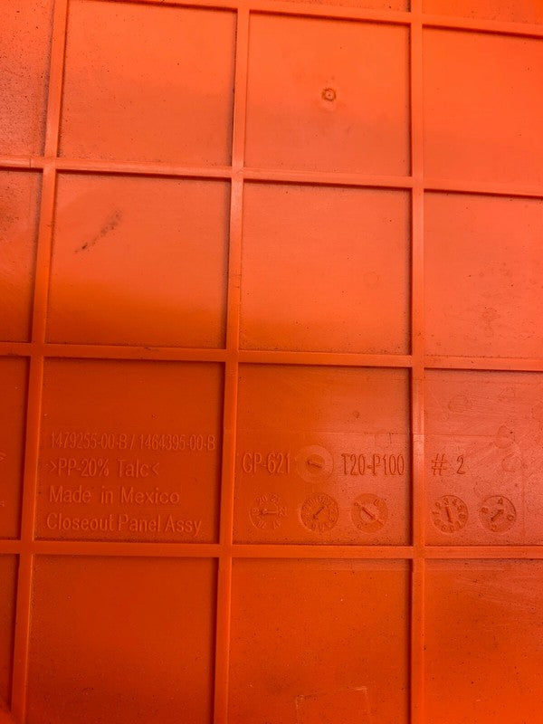 1479255-00-B ⭕ 17-22 Model 3 Charge Port Socket Inlet Close Out Cover Panel CP 1479255-00-B