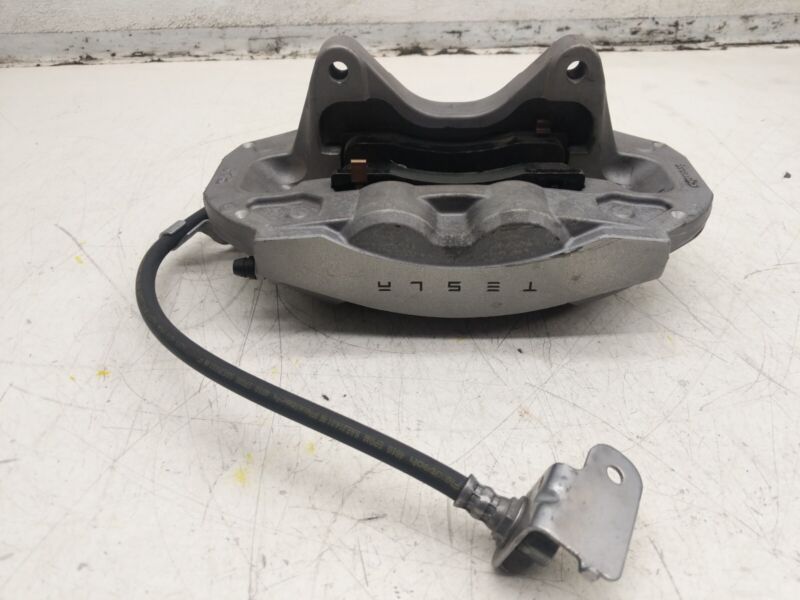 1044622 00 E ⭕ 2017-2022 Tesla Model 3 Front Passenger Side Brake Caliper Right 1044622-00-E