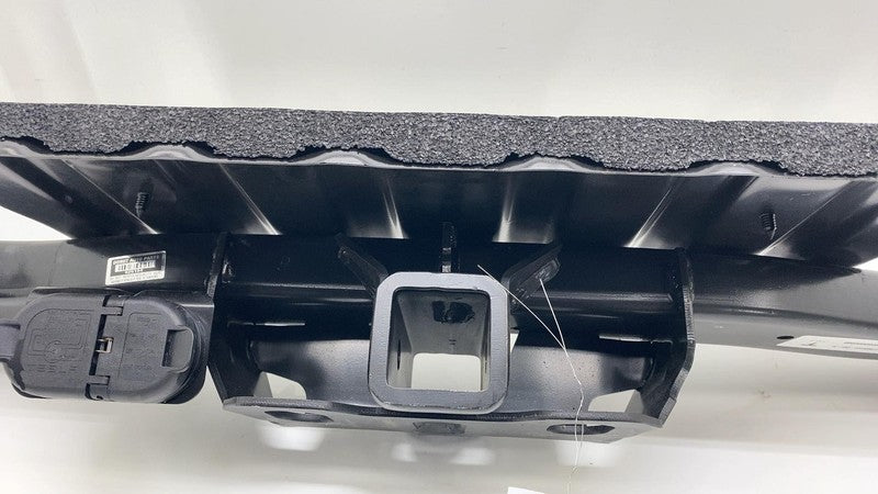 1780915-00-H Tesla Cybertruck Rear Trailer Hitch Tow Bar Receiver OEM 1780915-00-H 2024 2025