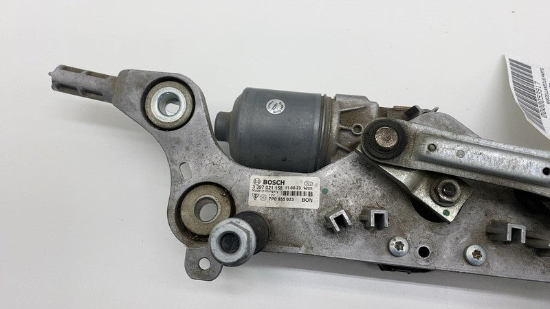 7P0955023 2011-2018 Porsche Cayenne Front Windshield Wiper Motor System Linkage Assembly
