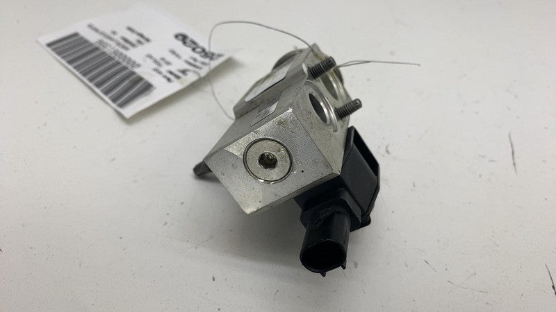 ⭕ 17-23 Model 3 Air Conditioner HVAC Heater Core Valve Tube Sensor 110