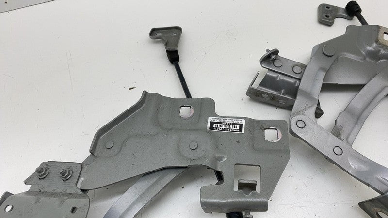 31688415 ⭕ 2021-2023 Polestar 2 PAIR Front Left & Right Hood Bonnet Hinge w/ Shock Strut