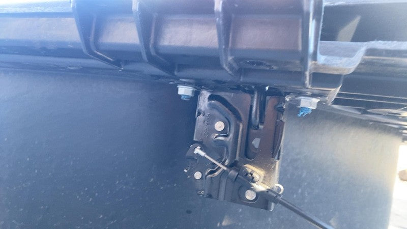 ⭕ 22-24 R1T Trunk Cargo Floor Spare Wheel Tire Storage Compartment PT0