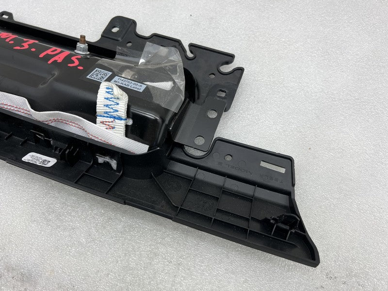 ⭕ 17-23 Tesla Model Y 3 Right Knee Airbag Passenger Safety Module 1077