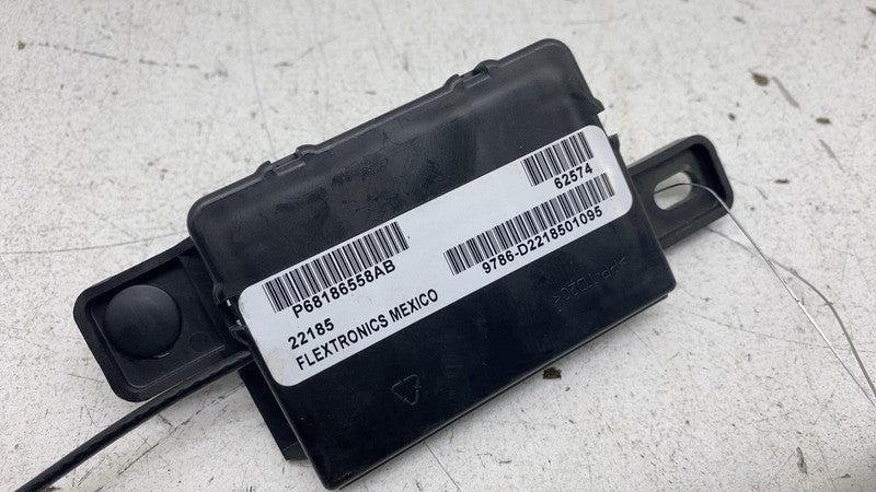 P68186558AB ⭕ 17-24 Chrysler Pacifica Antenna Remote Start & Keyless Entry Module 68186558AB
