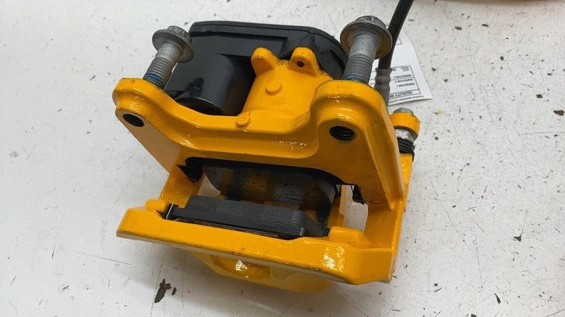 PT00000728 2022-2024 Rivian R1T R1S Adventure Set of 4 Front & Rear Brake Caliper Yellow