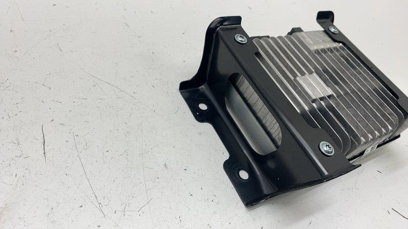 86584205 ⭕ 2025 Chevrolet Silverado 1500 Power Converter Inverter Control Module 86584205