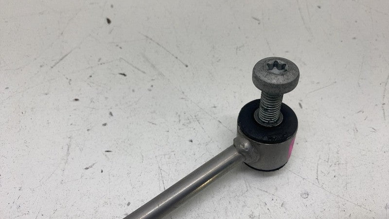 A 205 326 04 17 ⭕ 2015-2020 Mercedes-Benz C300 Rear Passenger Side Stabilizer Sway Bar Link RWD