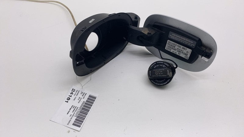 1H0010092Q 2011-2014 Porsche Cayenne Fuel Filler Gas Tank Lid Door w/ Cap Silver - LX7W OEM