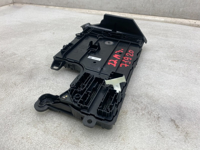 156745500C ⭕ 2020-2023 Model 3 Left Low Voltage Controller Body Control Module 1567455-00-C