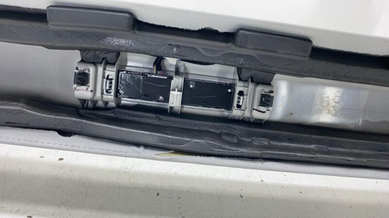156761301A 2017-2022 Tesla Model 3 M3 Roof Headliner Ceiling Panel Trim Cover & Speaker OEM
