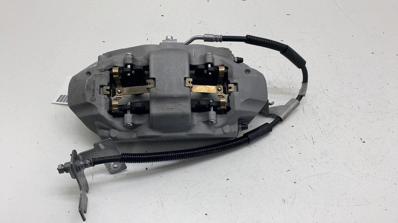 ⭕ 2025 Rivian R1S Front Passenger Right Caliper w/ Brake Hose Line PT0