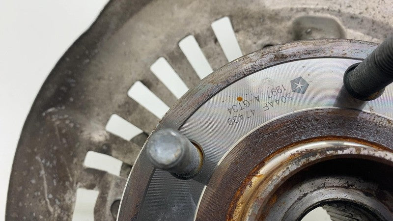 ⭕ 17-24 Chrysler Pacifica Front Right Spindle Knuckle w/ Dust Shield 6