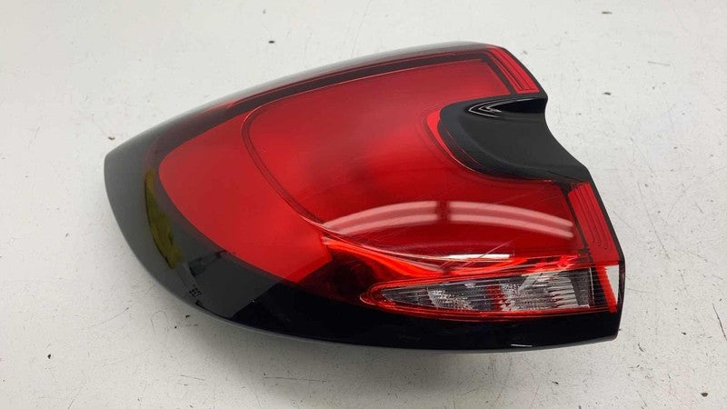 68424931AC ⭕ 2021-2025 Chrysler Pacifica Rear Left Side Outer Tail Light Lamp LH 68424931AC