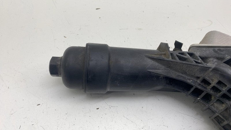 72435982 ⭕2018 2019 2020 2021 2022 2023 BMW 530e Turbo Engine Oil Filter Housing 72435982