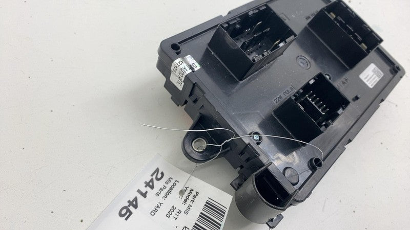 PT00031577F ⭕ 2022 2023 2024 Rivian R1T Right Passenger Fuse Junction Relay Box PT00031577-F