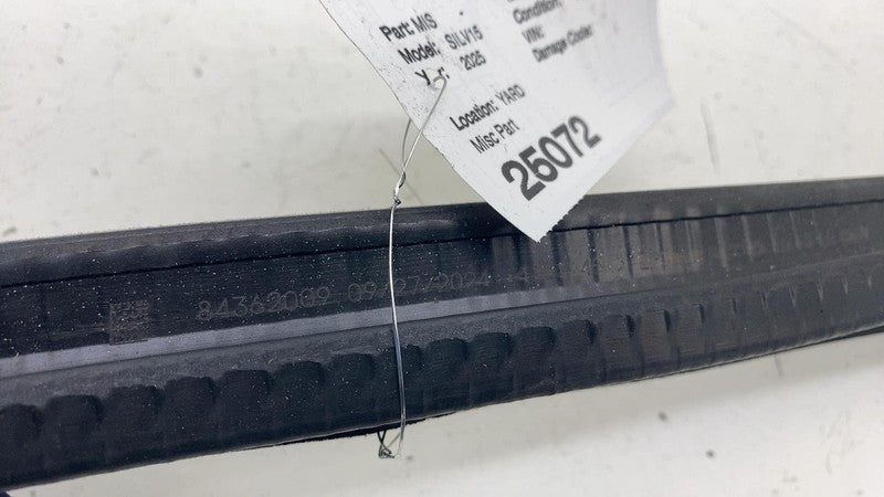 ⭕ 19-25 Chevy Silverado 1500 Front Left Door Window Weatherstrip Seal 