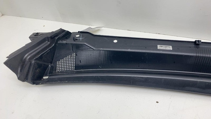 68228471AF ⭕ 2017-2024 Chrysler Pacifica Front Windshield Cowl Grille Panel Trim 68228471AF