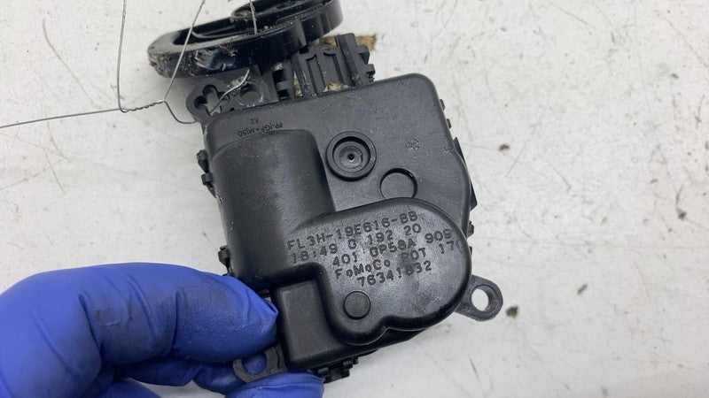 ⭕ 2018-2024 Lincoln Navigator HVAC AC Heater Door Motor Actuator FL3H-
