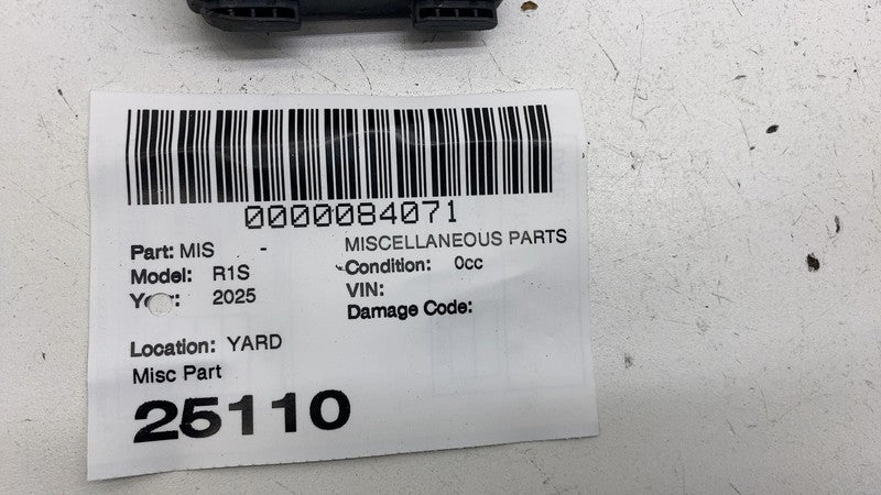 PT00463990E ⭕ 2024-2025 Rivian R1S Rear Blind Spot Radar Sensor Module Unit OEM PT00463990-E