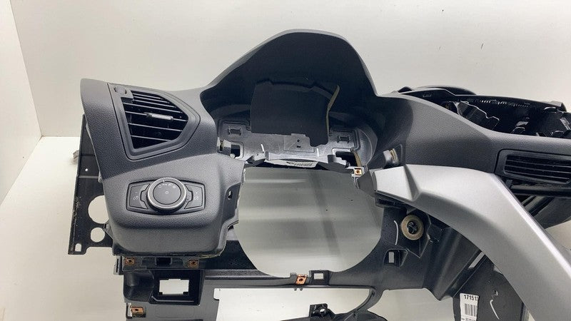 2017 2018 Ford C-Max Instrument Dashboard Panel w/ 4.2" Screen Opening Assembly