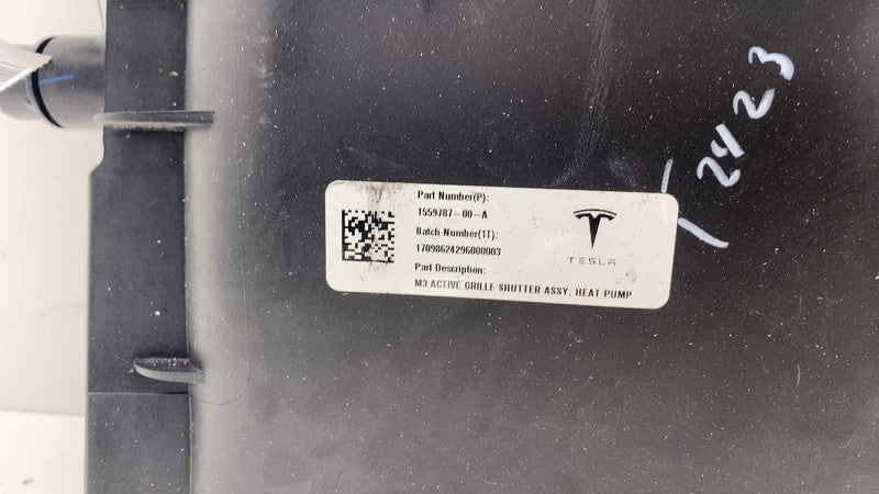 ⭕ 21-25 Tesla Model 3 Front Center Radiator Active Grille Shutter 1559
