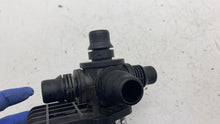 ⭕ 2025 Rivian R1S HVAC Heater Coolant Control Valve w/ Bracket OEM PT00446525-D