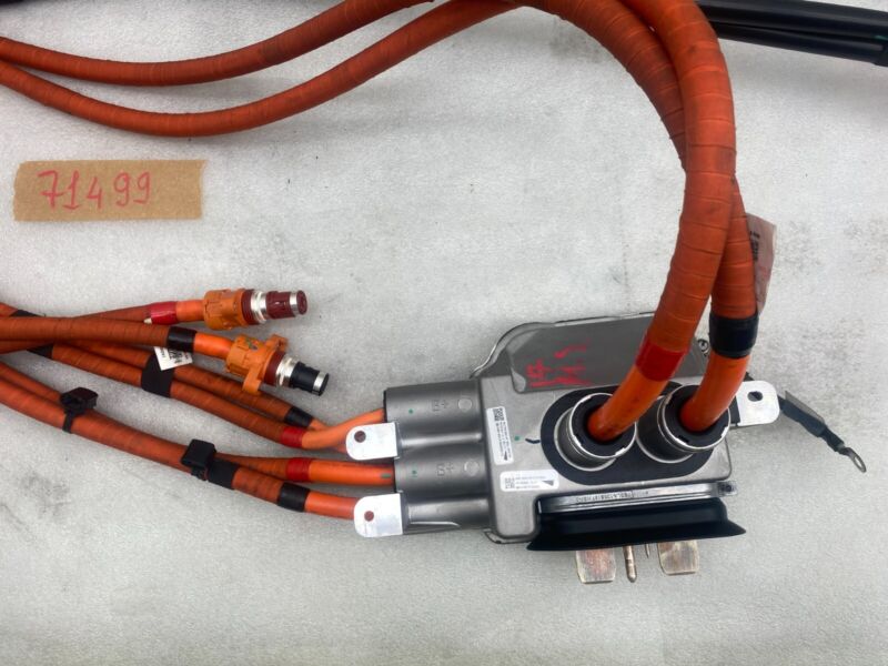 106260010C 2016-2020 Tesla Model S Rapid Splitter Battery Port & Wire Cable Wiring Harness