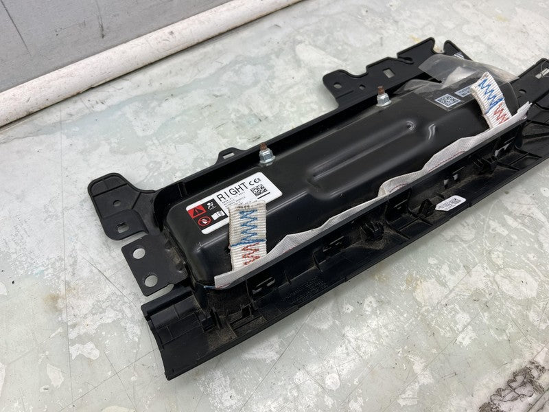 1077826-00-D ❇️17-23 Tesla Model Y 3 Right Knee Airbag Passenger Safety Module RH OEM 1077826