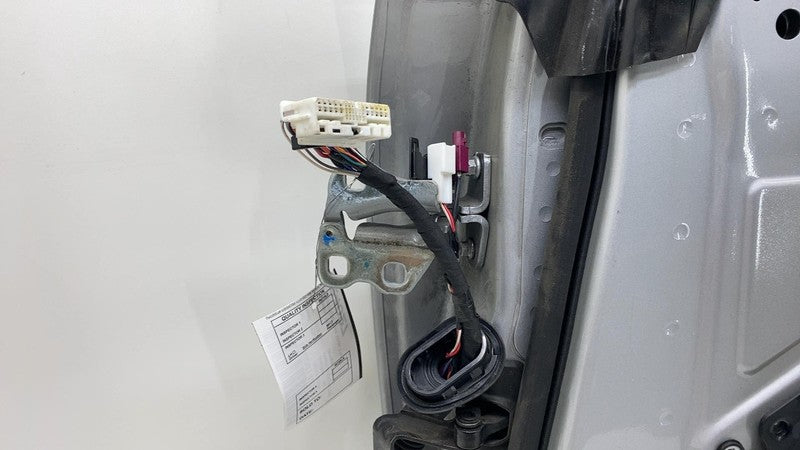 1081420-E0-C ⭕  2017-2020 Tesla Model 3 Front Door Shell Panel Right Silver PMSS 1081420-E0-C