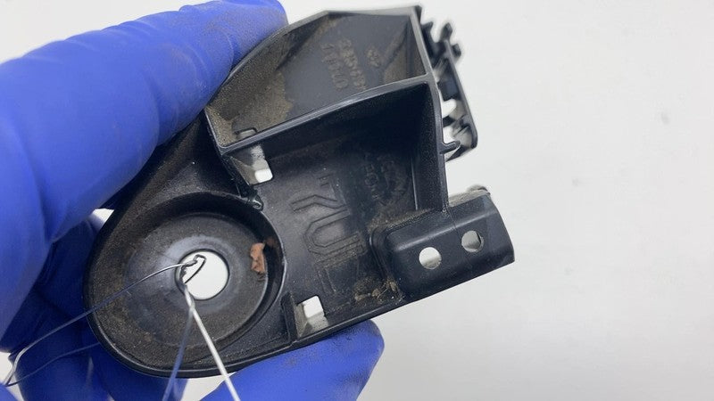 5256310010 ⭕ 18-22 Toyota C-HR Rear Left Bumper Upper Retainer Support Bracket 52563-10010