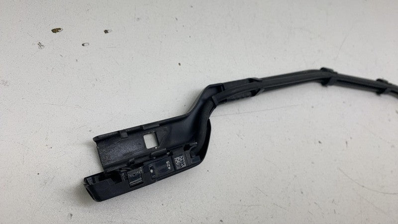 ⭕2017-2022 Tesla Model 3 Front Passenger Windshield Wiper Arm Assembly