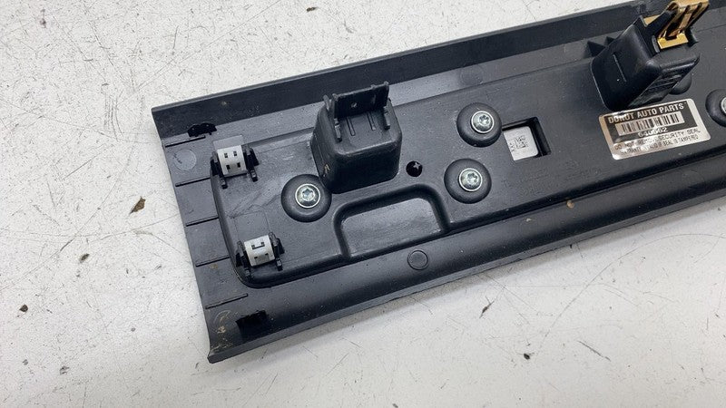 PT00219777 ⭕2025 Rivian R1S Front Left or Right Door Sill Scuff Plate Trim Cover PT00219777