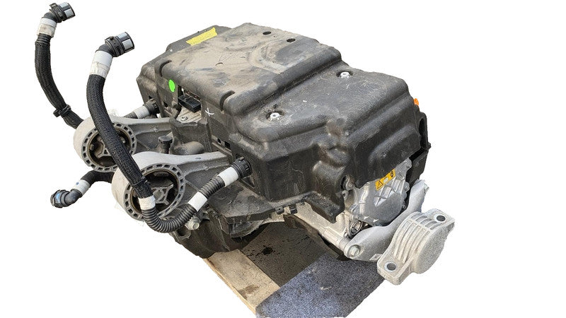 PT00046119 H 2022-2024 Rivian R1S Electric Engine Power Inverter Front Drive Unit Quad Motor