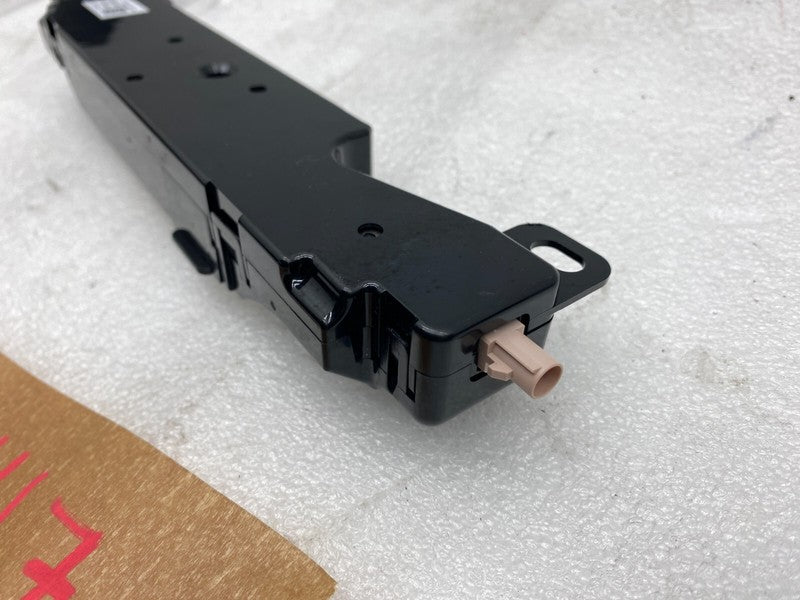 1585601 00 E ⭕ 20-24 Tesla Model Y MY WiFi Bluetooth Antenna Control Module Unit 1585601-00-E