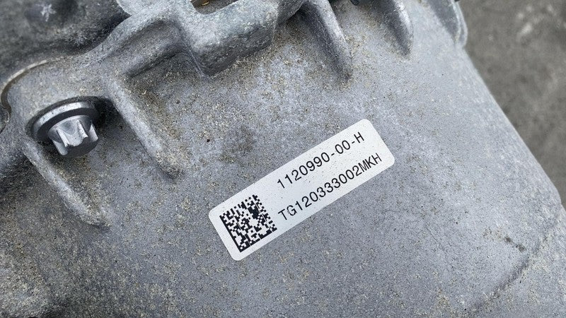 1120990 00 H 2020-2024 Tesla Model Y MY Rear Drive Unit Engine Electric Motor Low Current 3DU