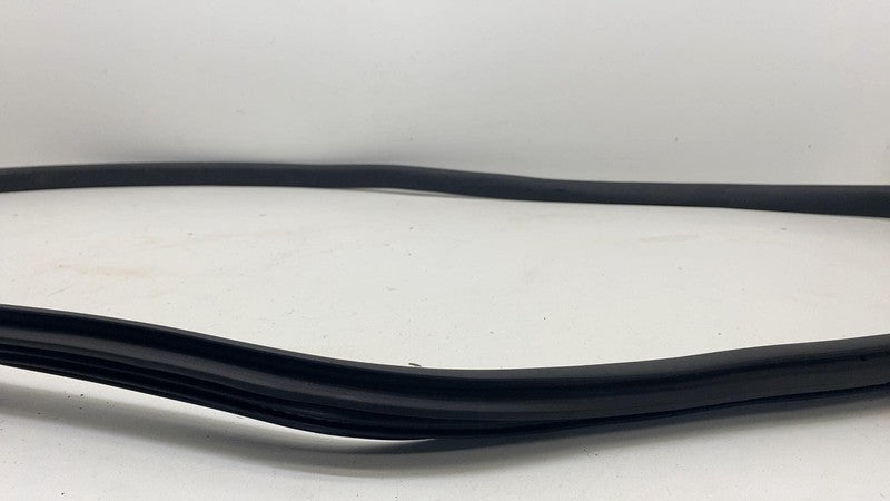 ⭕ 20-24 Tesla Model Y Front Left Door Body Weatherstrip Rubber Seal 14