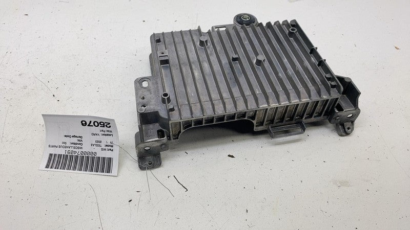 158399110D ⭕ 21-23 Tesla Model 3 Y Front Vehicle Electronic Controller Module 1583991-10-D